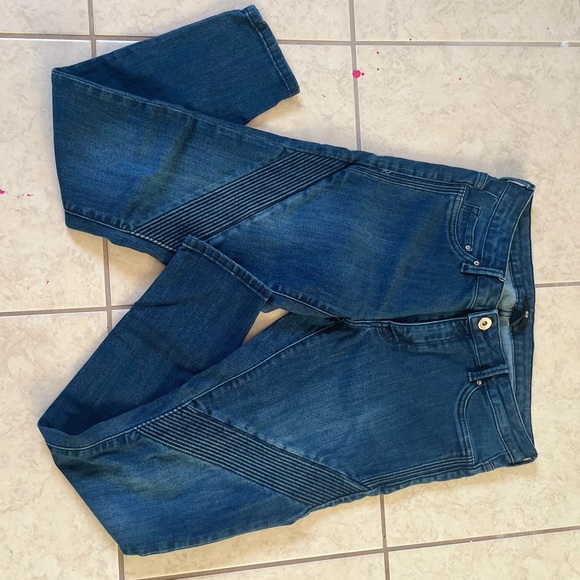H&M skinny jeans 👖 - Picture 3 of 6